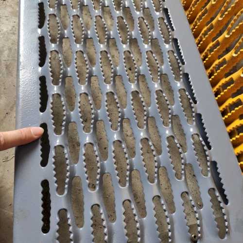 Galvanized Iron Safety Grating
