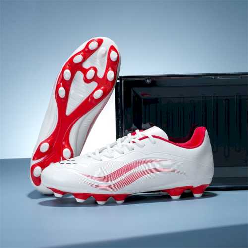 Professional football training shoes